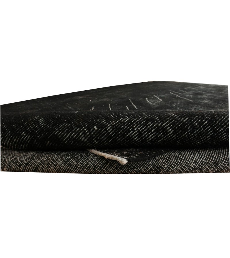 6.0 X 8.11 Ft..  184x271 cm Simple pattern black carpet