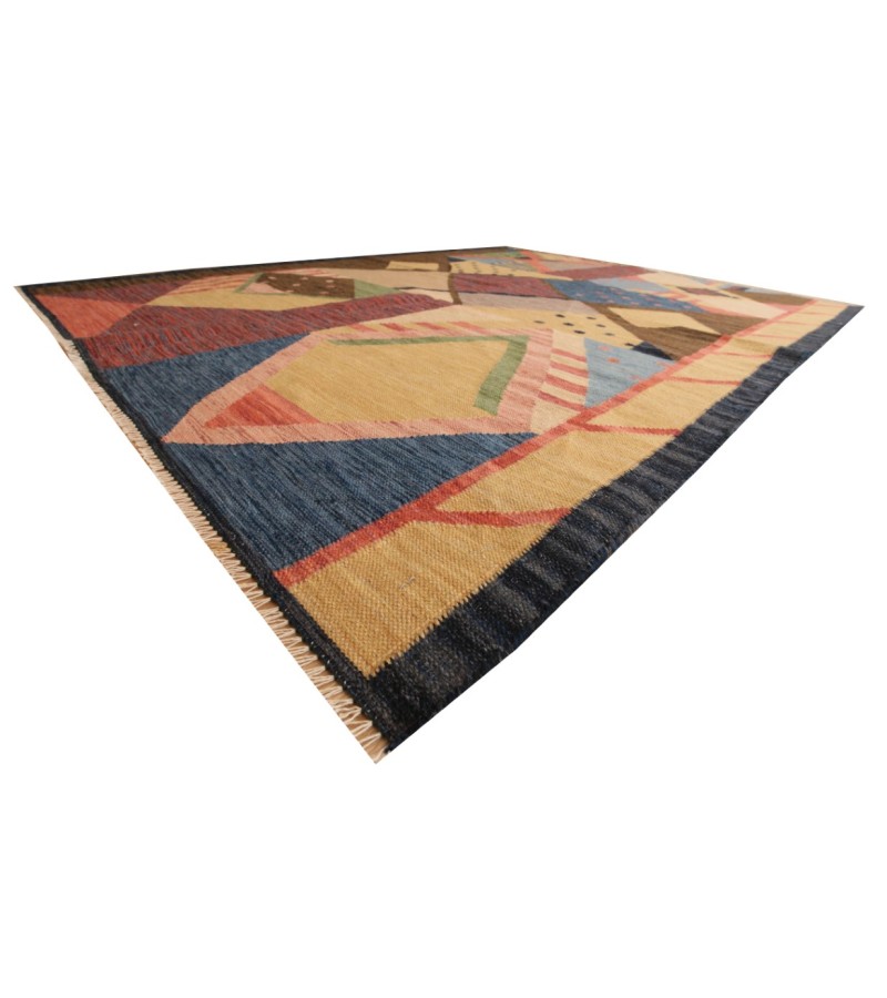 4.7 X 6.5 Ft.. 140x195 cm  Abstract Design Kilim Rug .. (Sold out)