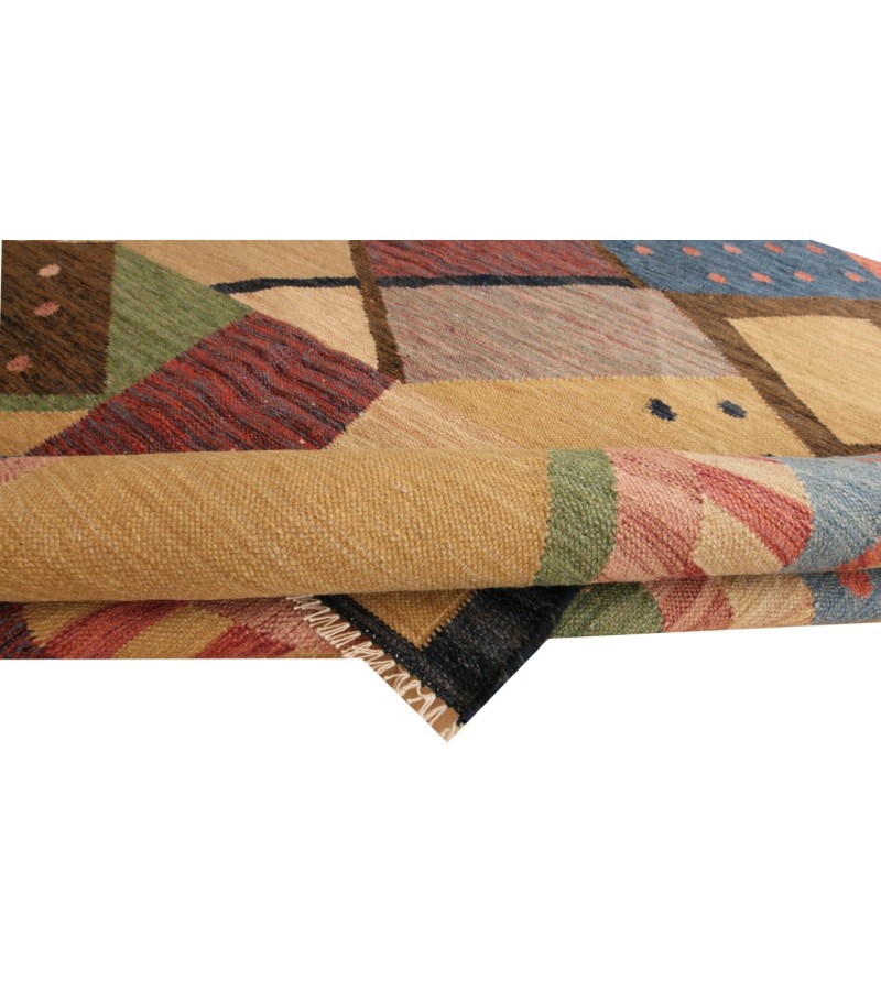 4.7 X 6.5 Ft.. 140x195 cm  Abstract Design Kilim Rug .. (Sold out)