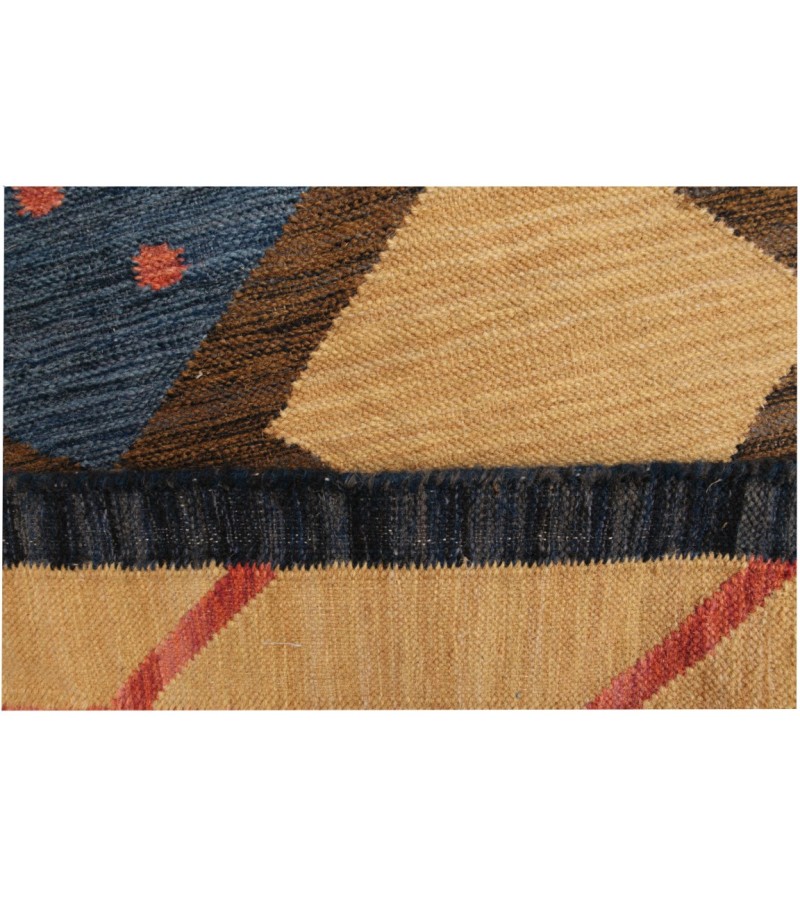 4.7 X 6.5 Ft.. 140x195 cm  Abstract Design Kilim Rug .. (Sold out)