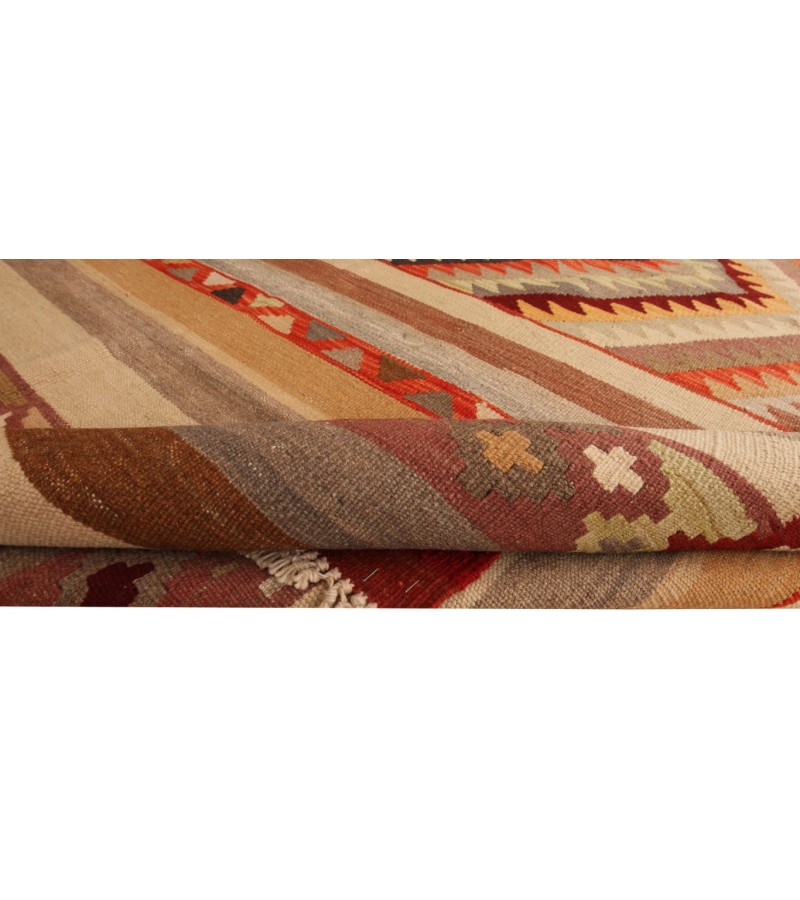 5.11 X 8.0  Ft.. 180x245 cm Kilim Area Rug