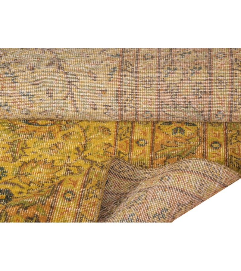 5.4 X 8.10 Ft.. 163X270 CM Mixed Color Vintage Turkish Rug