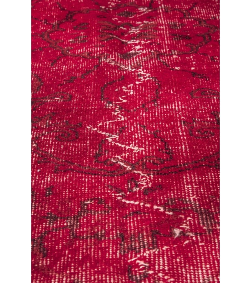 6.3 X 10.0  Ft..  192X305 CM Oversize Red Carpet