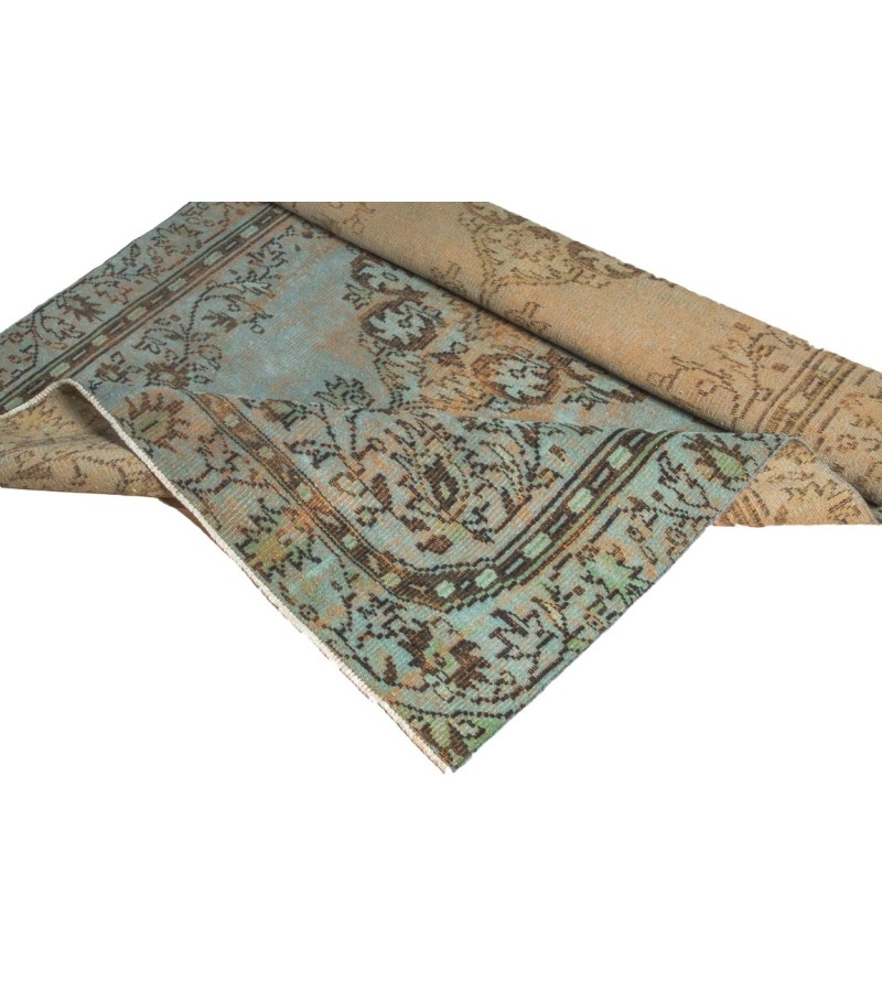 4.6 X 7.1 Ft 1143x217 CM  This is one Hand Knotted Rug , Turkish Vintage Rug , Kitchen Rug