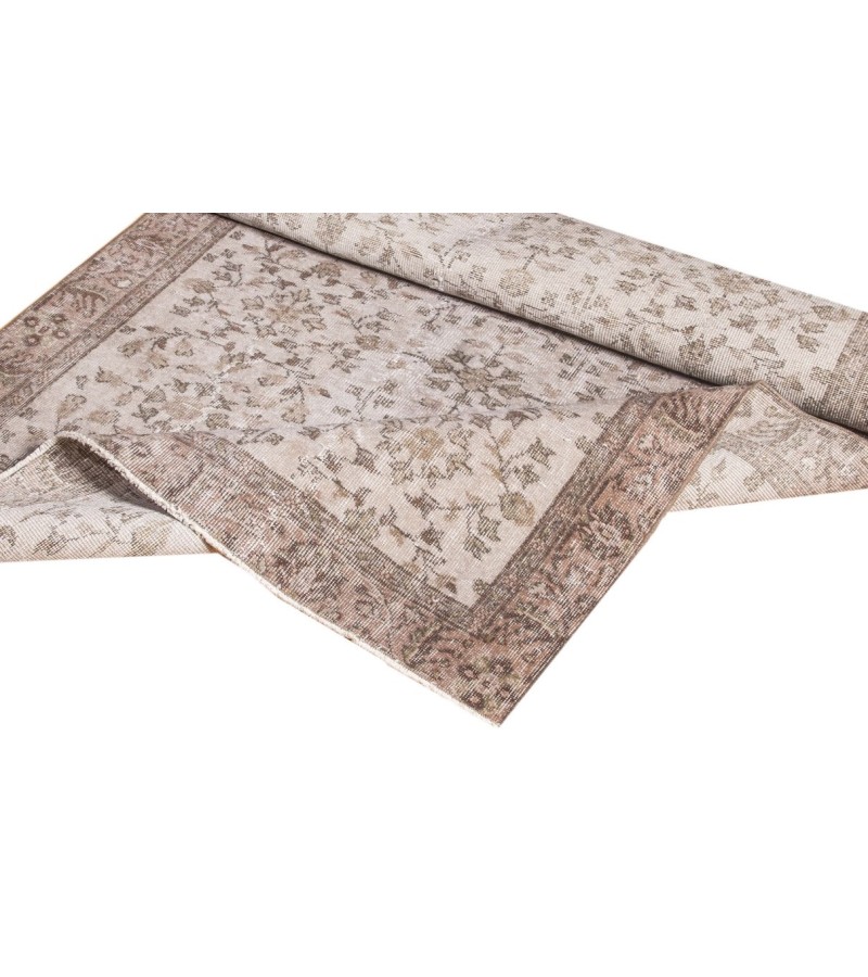 4.7 X 8.3 Ft 145x255 CM  Vintage Rug , Turkish Area Rug , Living Room Rug