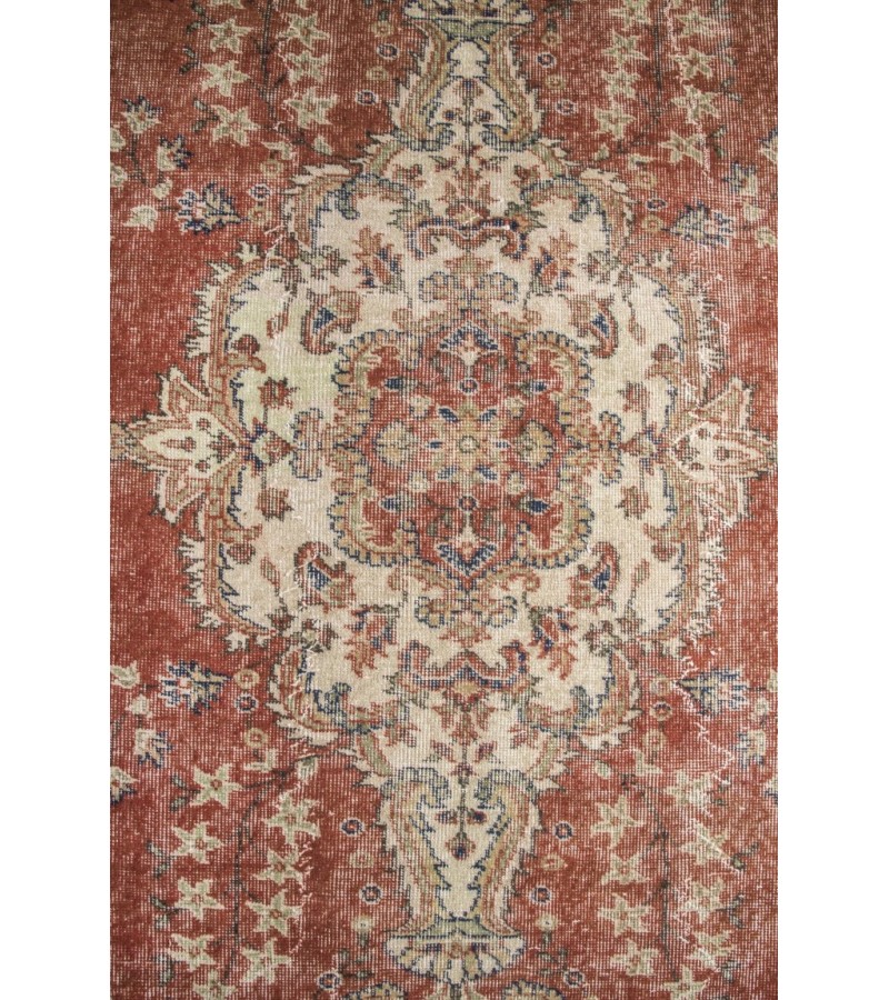5 X 9 Feet . PErfect Madallion Rug , Copper Color Rug , Turkish Hand KNotted Antique Rug , Living Room Rug , No Repeair PErfect Condition