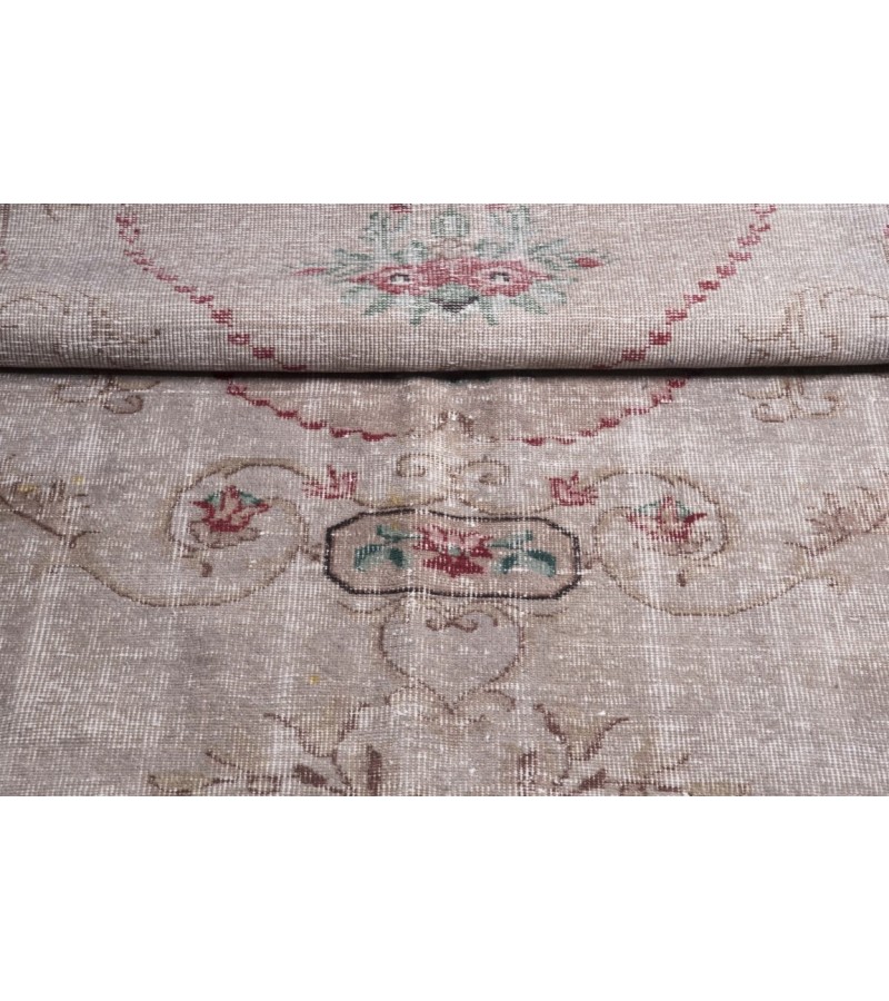 7 X 10 Feet . All over Flower Pattern , Pastel Rainbow Colors Rug , Turkish Hand Knotted Living Room Rug , No Repeair PErfect Condition