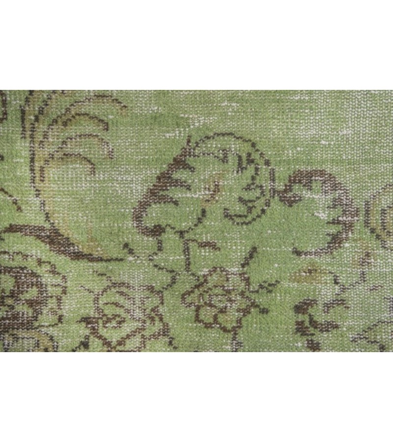 5.1 X 8.7 Ft.. 153x268 cm This is Hand Knotted Rug , Vintage Rug , Green Color Muted Rug 