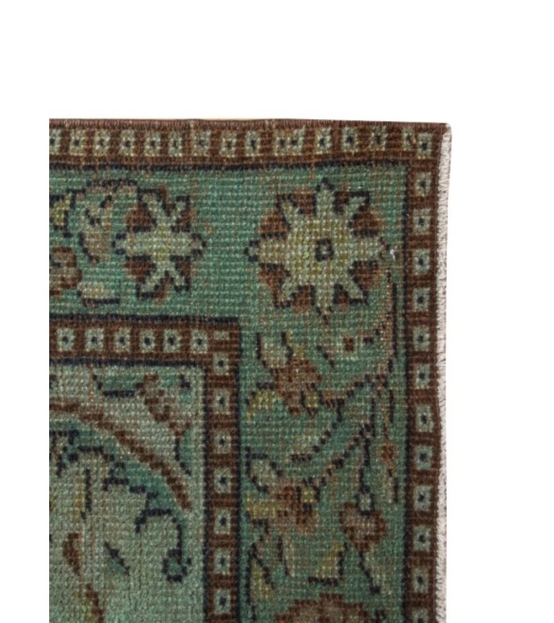 5.2 X 9 Ft.. 159x274 cm This is Hand Knotted Turkish Rug , Two Colors Rug