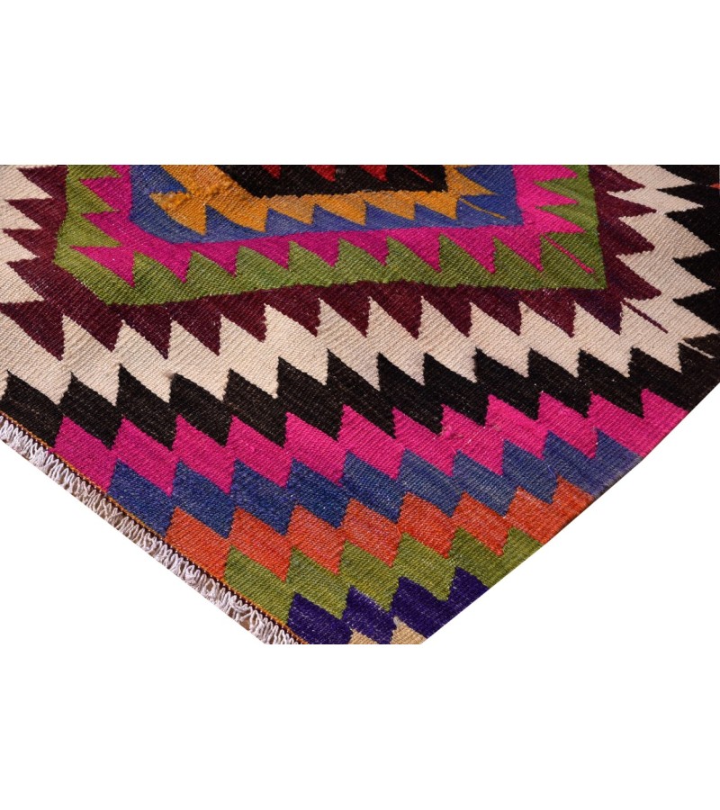 6 X 9 Feet. Turkish Anatolian Carpet , Patterned , Antique Carpet , Hand Woven Carpet , Old Middle  Village Carpet , Unrepaired Excellent Condition