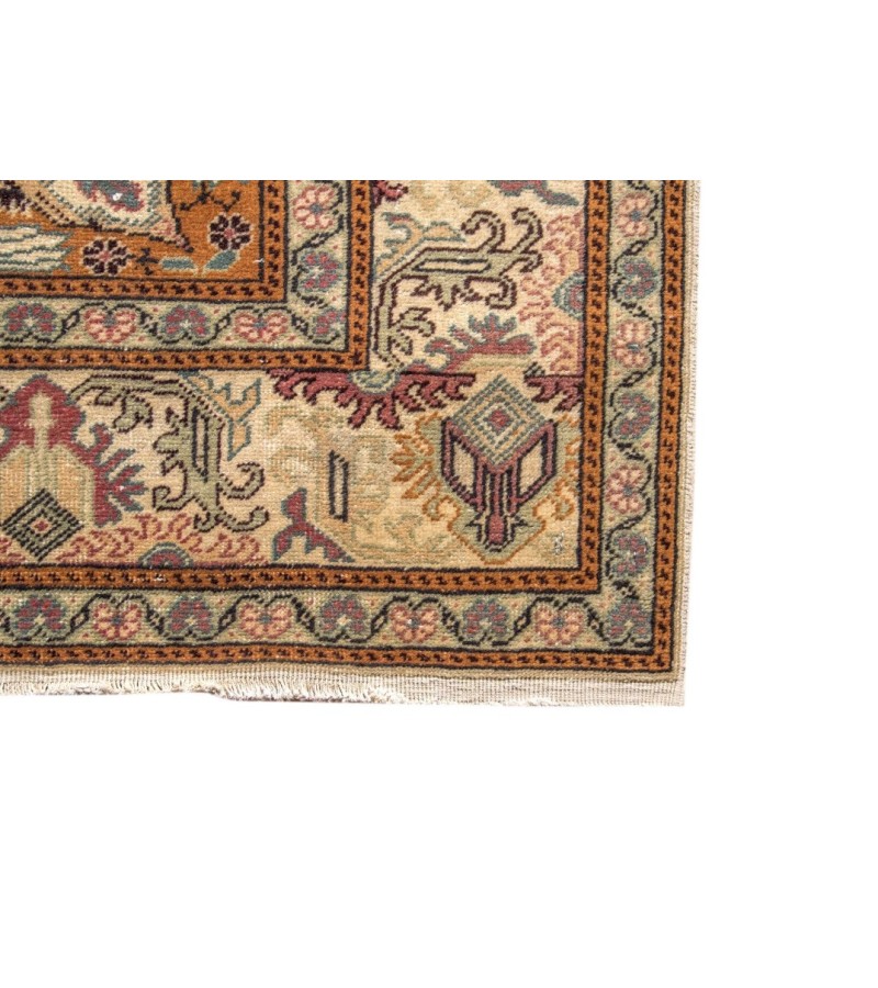 7 x 10 Feet . Perfect Madallion in Pastel Colors Rug , Turkish Hand Knotted Persian Rug , Living Room Rug , No Repeair Perfect Condition