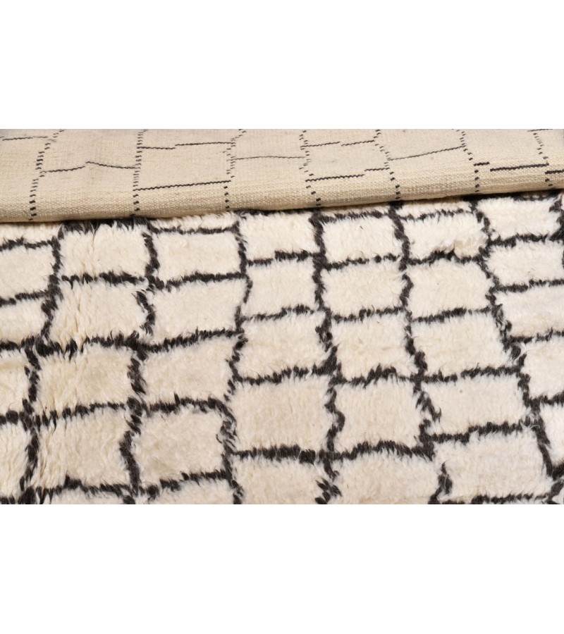 7X10 Feet . Modern Carpet, Turkish Shaggy Tulu rug ,handmade shaggy rug , Oversize Beige in Black details Colors high Pile Designer rug