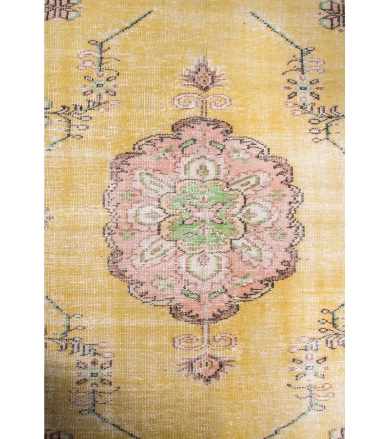 5X7 Feet  Perfect Multi Color Rug , Turkish Hand Knotted Kitchen Rug , Turkish Vintage Rug  , No Repeair PErfect Condtion