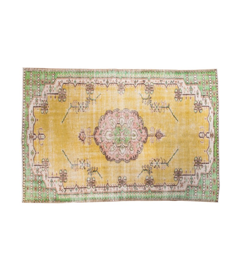 5X7 Feet  Perfect Multi Color Rug , Turkish Hand Knotted Kitchen Rug , Turkish Vintage Rug  , No Repeair PErfect Condtion