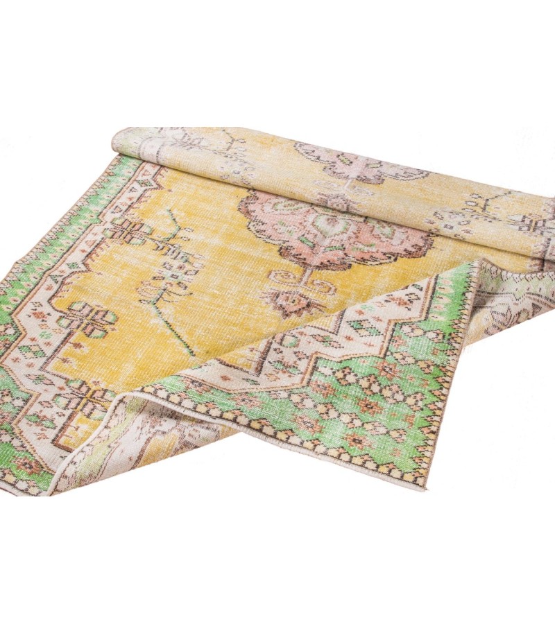 5X7 Feet  Perfect Multi Color Rug , Turkish Hand Knotted Kitchen Rug , Turkish Vintage Rug  , No Repeair PErfect Condtion