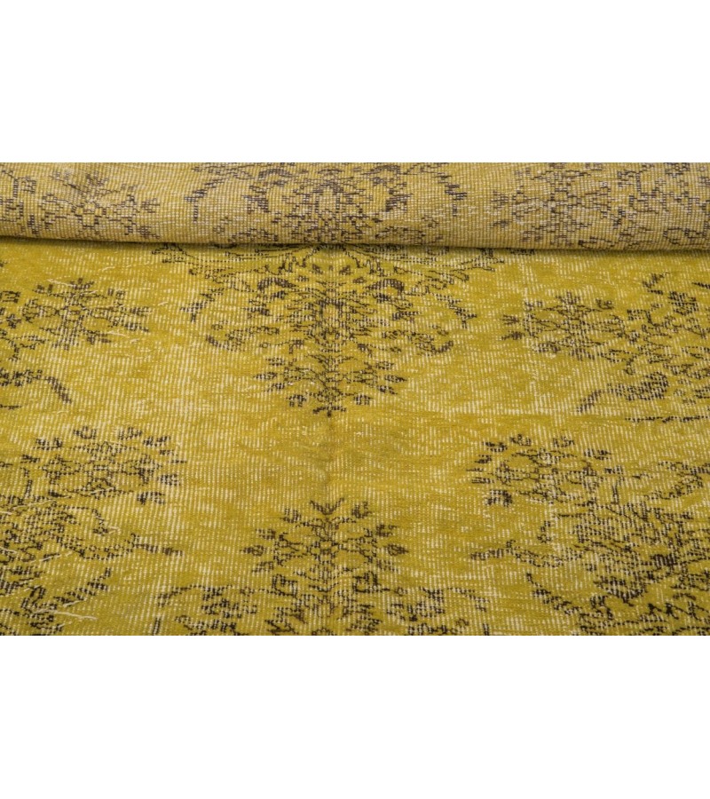 6X9 Feet  . Green Color Vintage Rug , All over Flowers Pattern Rug , Turkish Hand Knotted Rug , No Repeair PErfect condition , Antique Rug