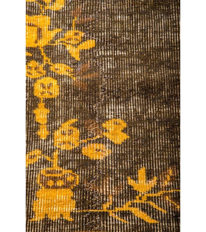 6x10 Feet . Brown  our  Yellow  Color Rug , Hand Knotted , Turkish Area Rug , Muted Living Room Rug , No Repeair perfect Condition 
