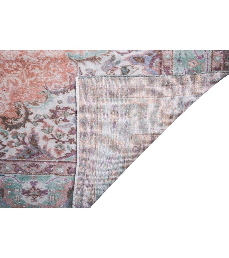 7X10 Feet . Turkish Hand  Knotted Rug , Madallion Pattern Rug , Antique Muted Color Rug , No Repeair PErfect Condition