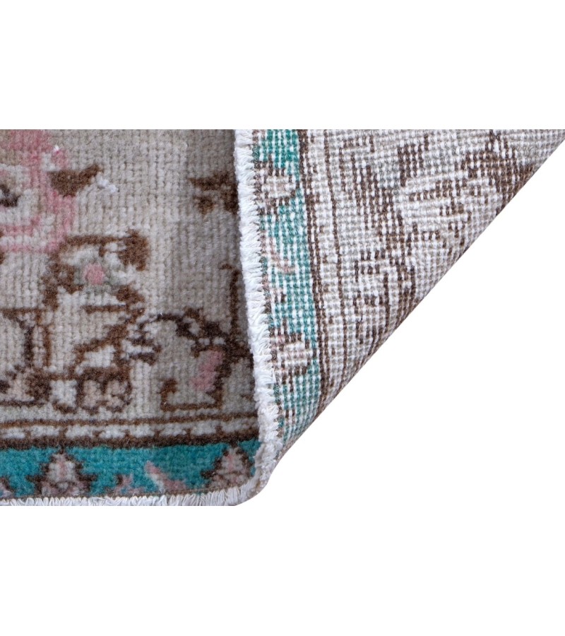 5x8 Feet . Turquoise Blue Color Rug   , Vintage Rug , Turkish Hand KNotted , Antique Luxury  , No Repeair PErfect Condition