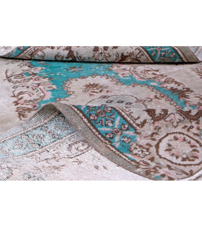 5x8 Feet . Turquoise Blue Color Rug   , Vintage Rug , Turkish Hand KNotted , Antique Luxury  , No Repeair PErfect Condition