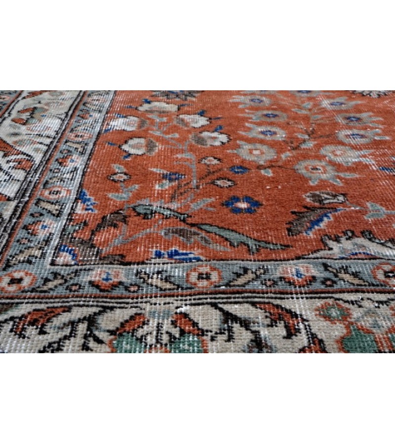 5X8 Feet.  Turkish Hand Knotted Rug , Floral  Pattern Rug ,  Antique Brick Tille Color Rug , No Repeair Perfect Condition 