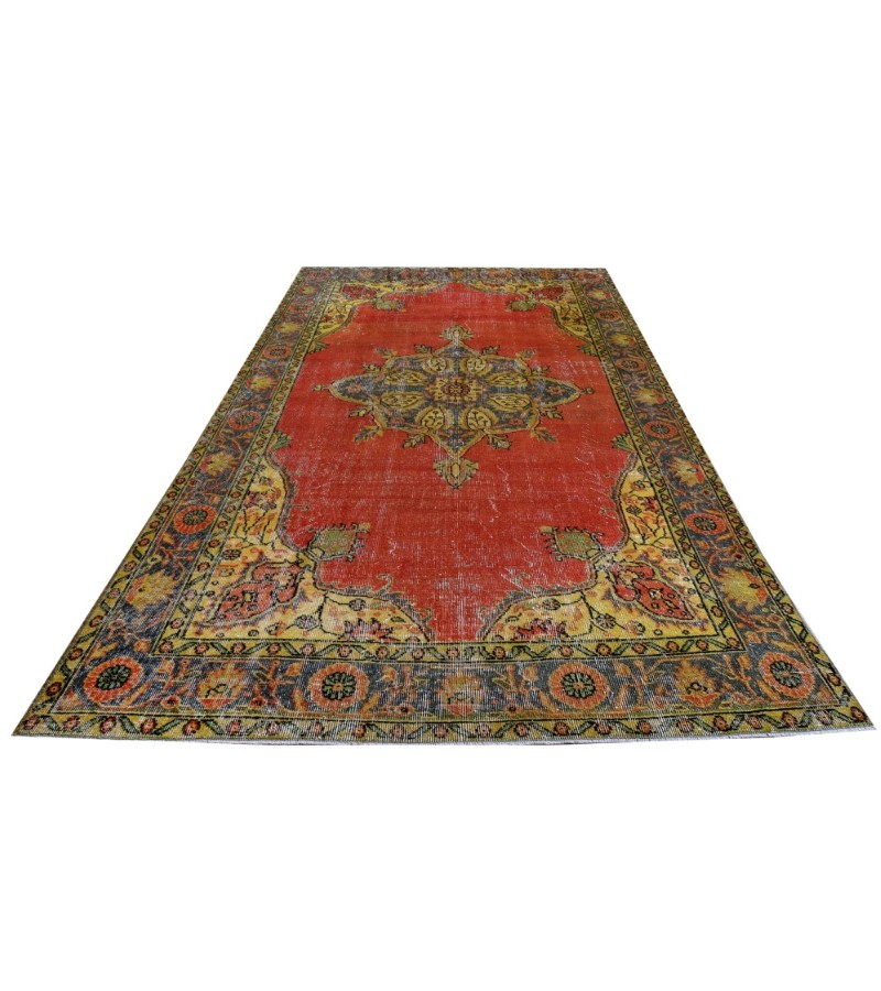 6.3x9.8 Feet , Red Color Vintage Rug , Hand Made Rug, Turkish Area Rug , Madellion PAttern Rug