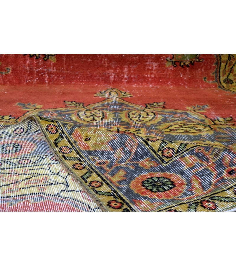 6.3x9.8 Feet , Red Color Vintage Rug , Hand Made Rug, Turkish Area Rug , Madellion PAttern Rug