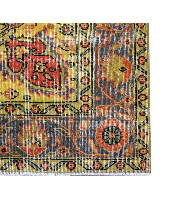 6.3x9.8 Feet , Red Color Vintage Rug , Hand Made Rug, Turkish Area Rug , Madellion PAttern Rug