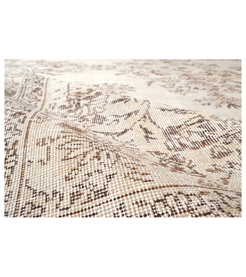 7x10 beige floral rug , handmade wool rug 6'10x9'11 , antique anatolian rug , distressed living room rug , faded rug , muted rug, 206x301 cm