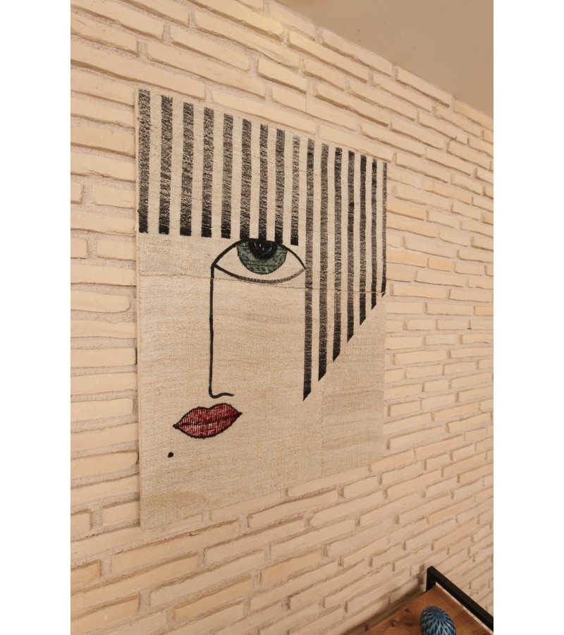 SPECİAL HAND-MADE WORKİNG     ((choose a kiss or a look ))