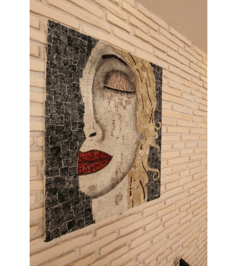 SPECİAL HAND-MADE WORKİNG       (( crying woman ))