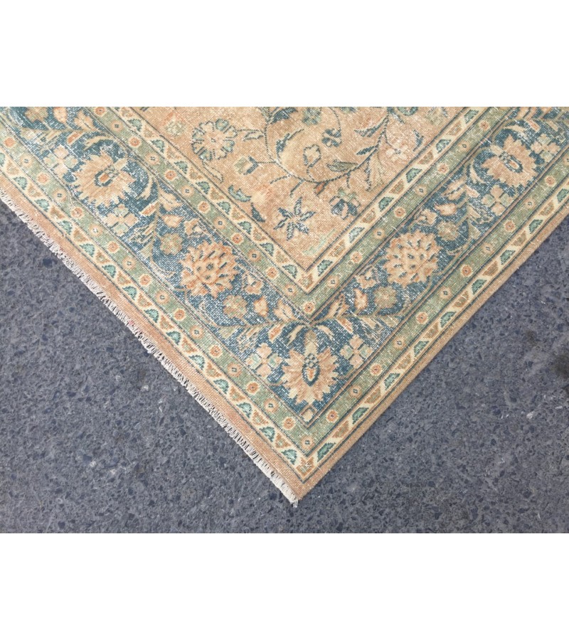 7x10 rug for living room, vintage Turkish rug, 6'6 X 10'2 bedroom rug, area rug