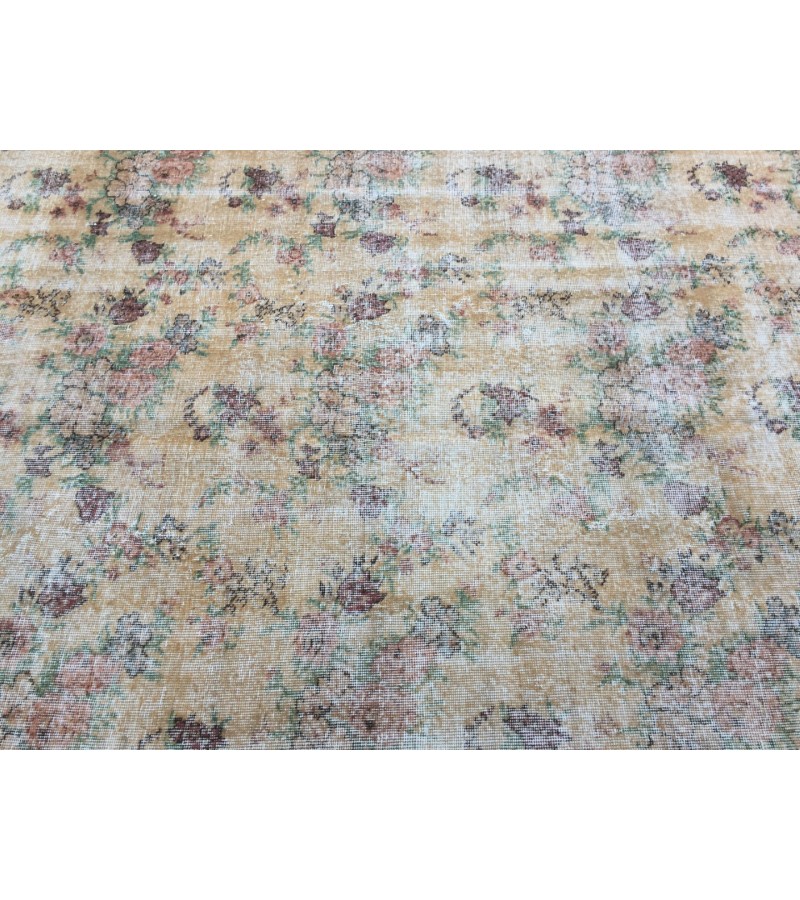 6x10 floral area rug, faded yellow rug, Vintage rug , 6'5 X 9'7 retro rug, Oriental rug