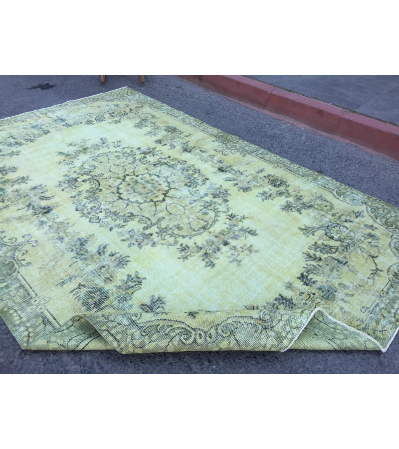 7x10 rustic green bedroom rug, retro rug, boho green rug, 6'8 X 10' wool rug