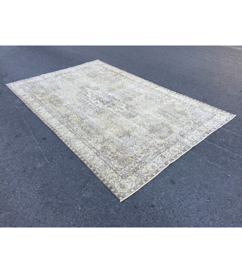 6x10 Rustic Woven Rug ,faded farmhouse rug, 70s rug , 6'1 X 9'6 Turkish Living room Rug