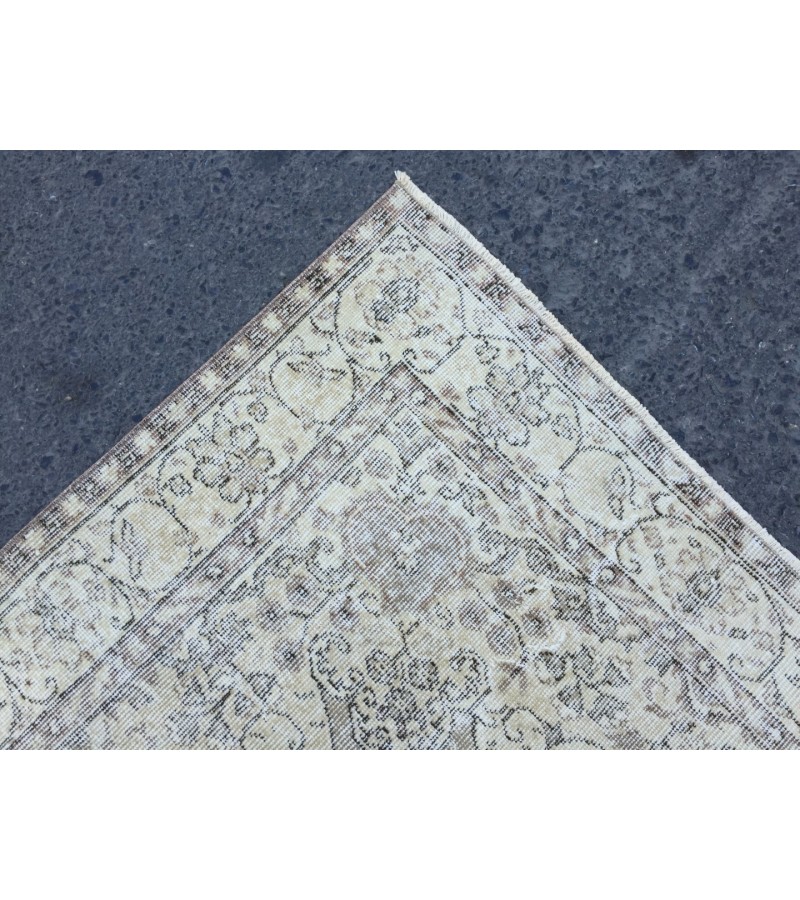 6x10 Rustic Woven Rug ,faded farmhouse rug, 70s rug , 6'1 X 9'6 Turkish Living room Rug