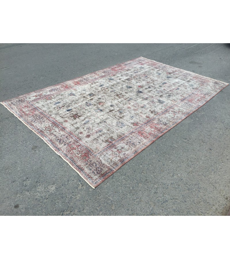 7x11 distressed rug for living room, dining room rug, vintage rug, 6'11 X 10'6 area rug
