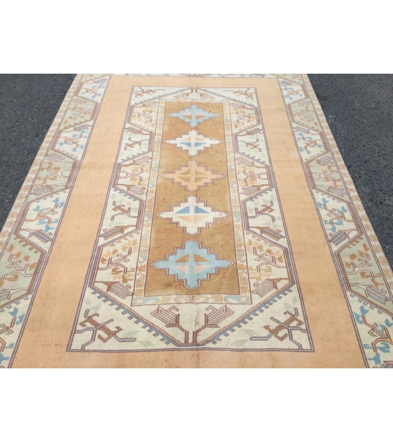 5x8 vintage abstract rug, bedroom rug , kitchen rug, 5'1 X 7'9 Handmade rug