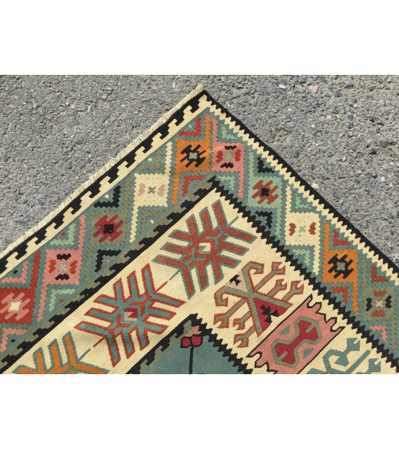 6 X 10 Feet . Turkish Anatolian Carpet , Patterned , Antique Carpet , Hand Woven Carpet , Old Middle  Village Carpet , Unrepaired Excellent Condition