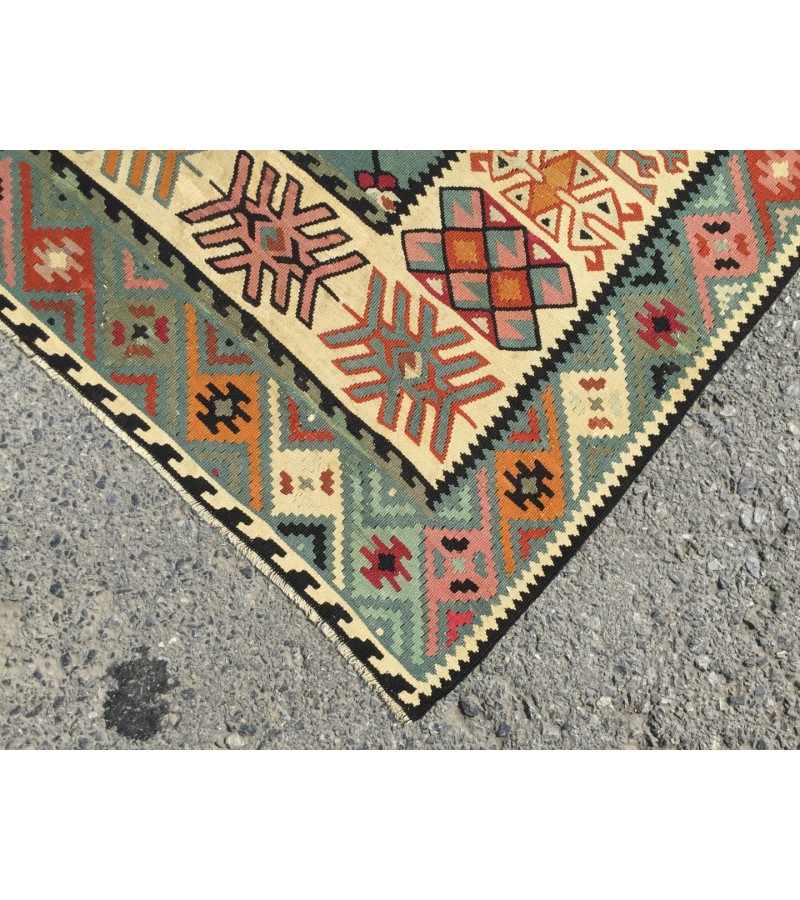 6 X 10 Feet . Turkish Anatolian Carpet , Patterned , Antique Carpet , Hand Woven Carpet , Old Middle  Village Carpet , Unrepaired Excellent Condition