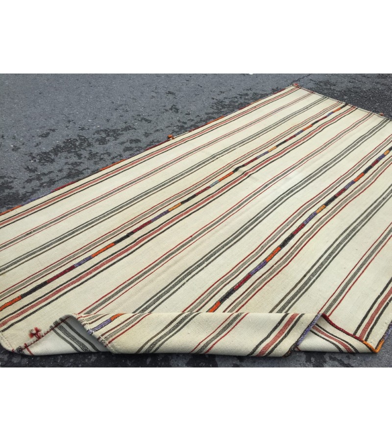 5x9 beige hemp rug, bedroom rug, woven area rug, 5'2 X 9'2 nomadic rug