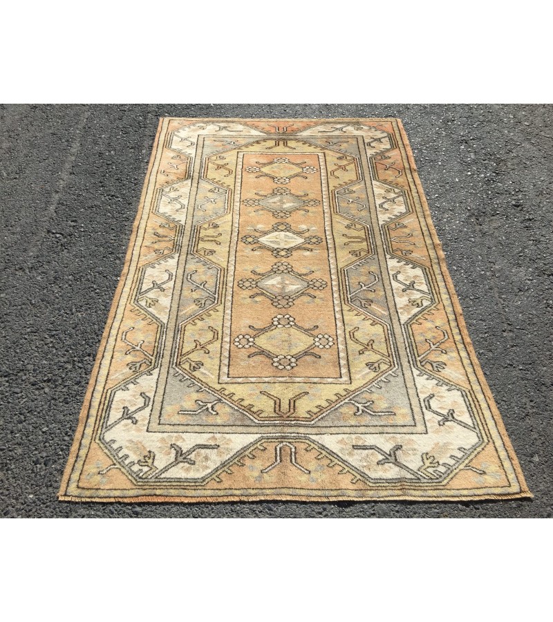 4x6 earthy colour geometric rug, kitchen rug, oriental rug, bedroom rug , 4' X 6'3 70s Handmade rug