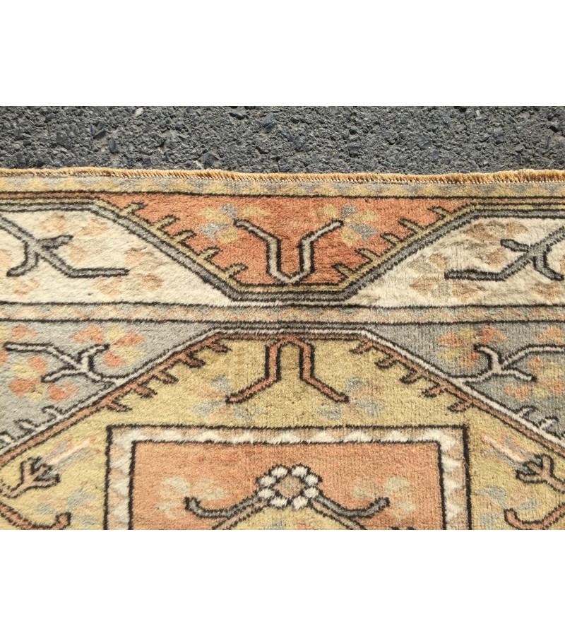 4x6 earthy colour geometric rug, kitchen rug, oriental rug, bedroom rug , 4' X 6'3 70s Handmade rug