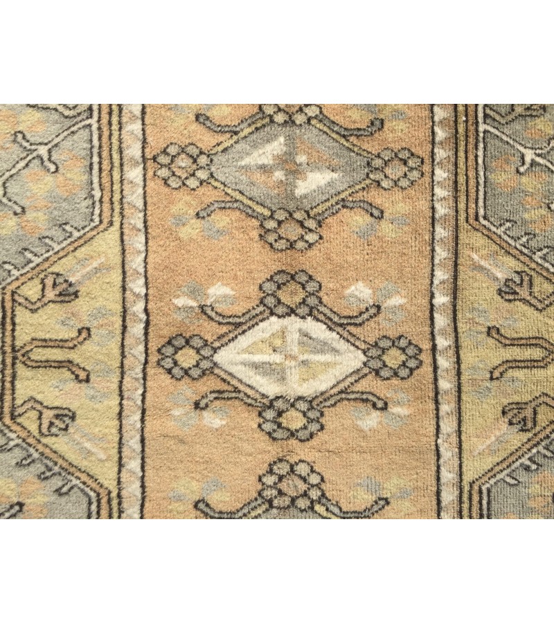 4x6 earthy colour geometric rug, kitchen rug, oriental rug, bedroom rug , 4' X 6'3 70s Handmade rug