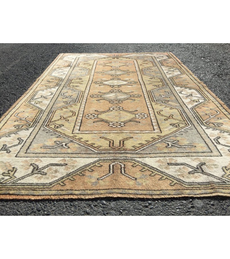 4x6 earthy colour geometric rug, kitchen rug, oriental rug, bedroom rug , 4' X 6'3 70s Handmade rug