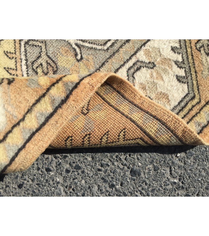 4x6 earthy colour geometric rug, kitchen rug, oriental rug, bedroom rug , 4' X 6'3 70s Handmade rug