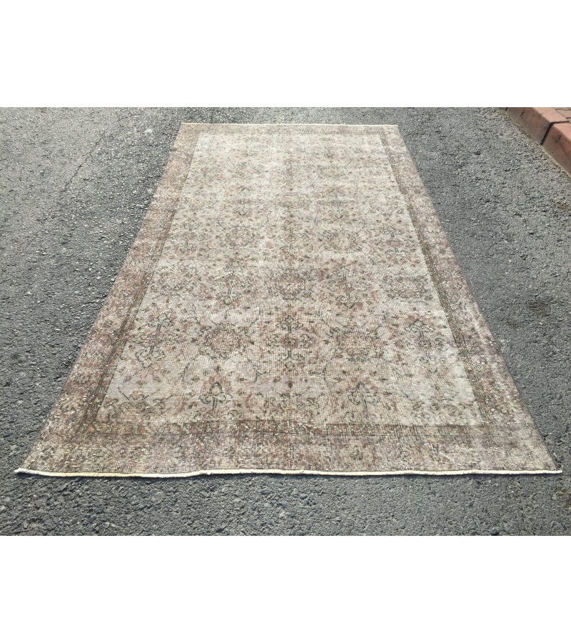 5x9 vintage area rug, retro kitchen rug, grey dining room rug, rug for living room, 5'4 X 9'2 wool rug