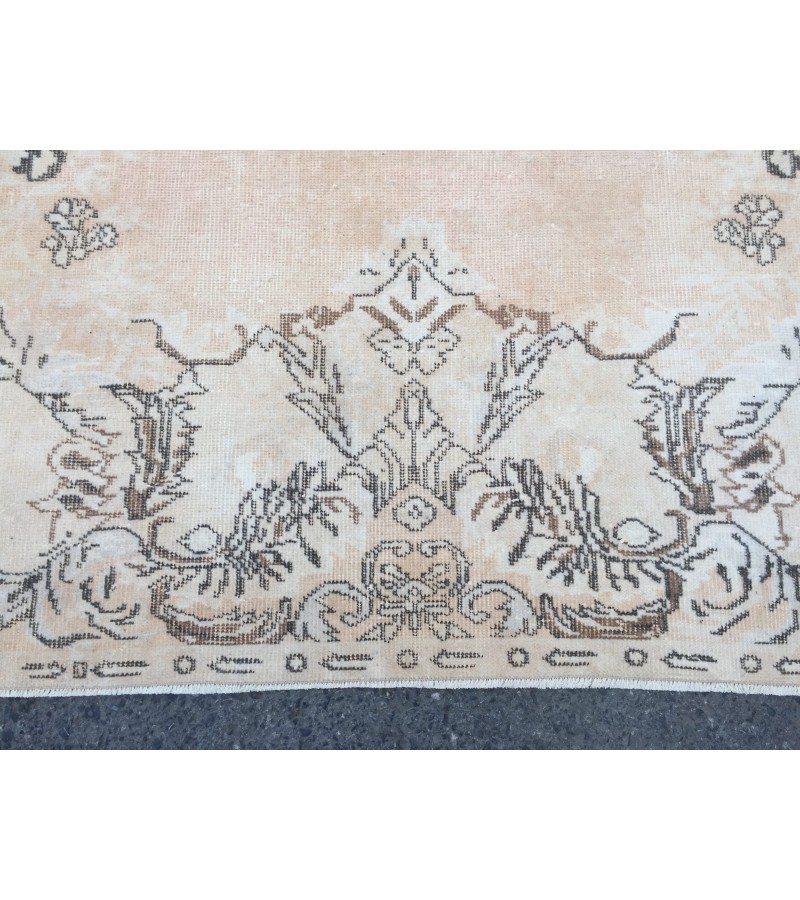 6x10 Handmade Vintage rug ,Turkish bedroom rug, 6'2 X 10'2 retro rug, Oriental rug