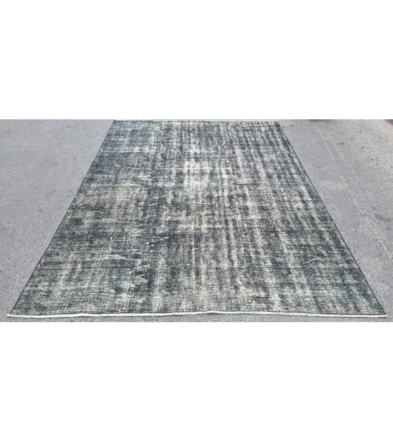 6x9 faded black rug, dark decor rug, distressed rug, 5'11 X 8'9 Handmade Rug