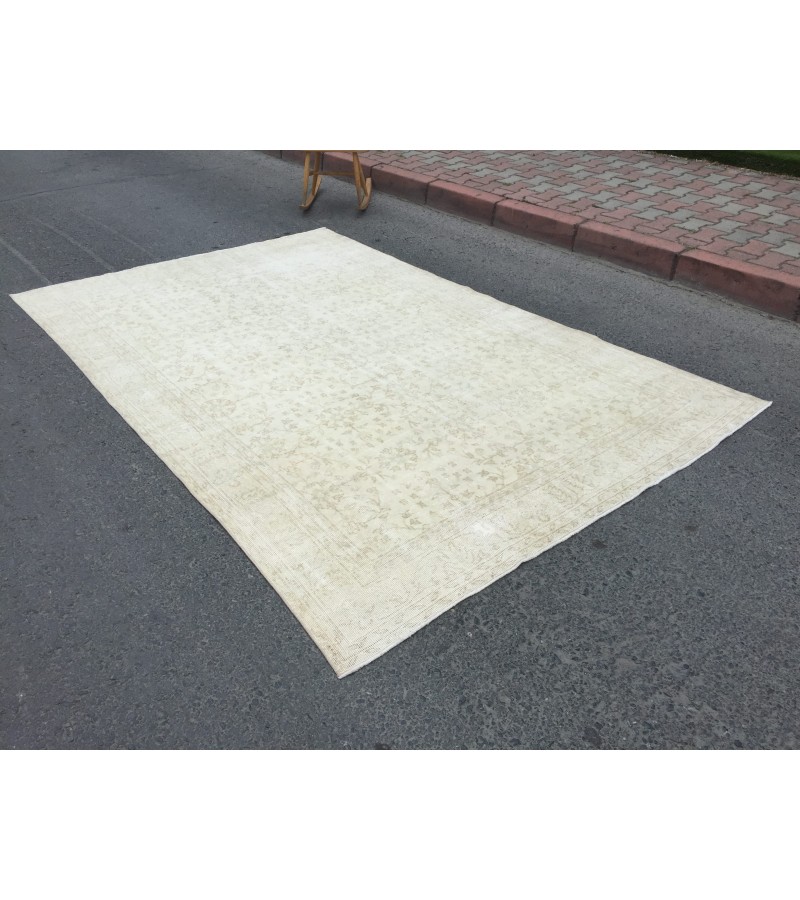 7x10 rug for living room, retro bedroom rug, dining room rug, 6'6 X 9'11 Ivory Area Rug